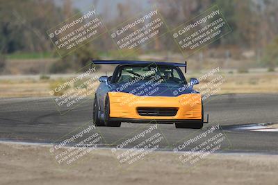 media/Sep-20-2025-Extreme Speed (Sat) [[1fcc23683c]]/Blue (Low Intermediate)/Session 1 (Sunset)/